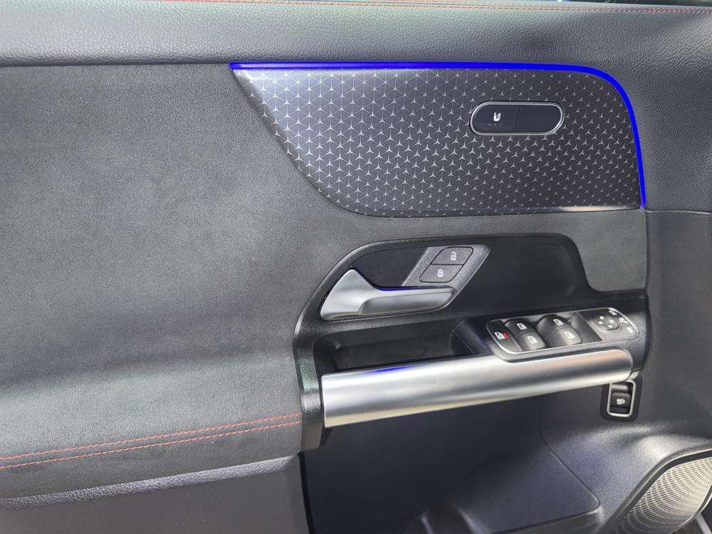 Mercedes-Benz EQA 250+ AMG 2025 plata - foto 13