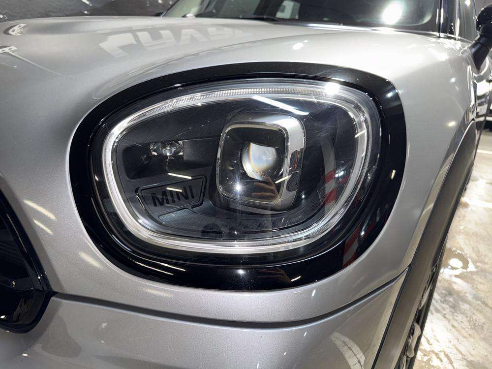 Mini Countryman Cooper 2023 gris - foto 6