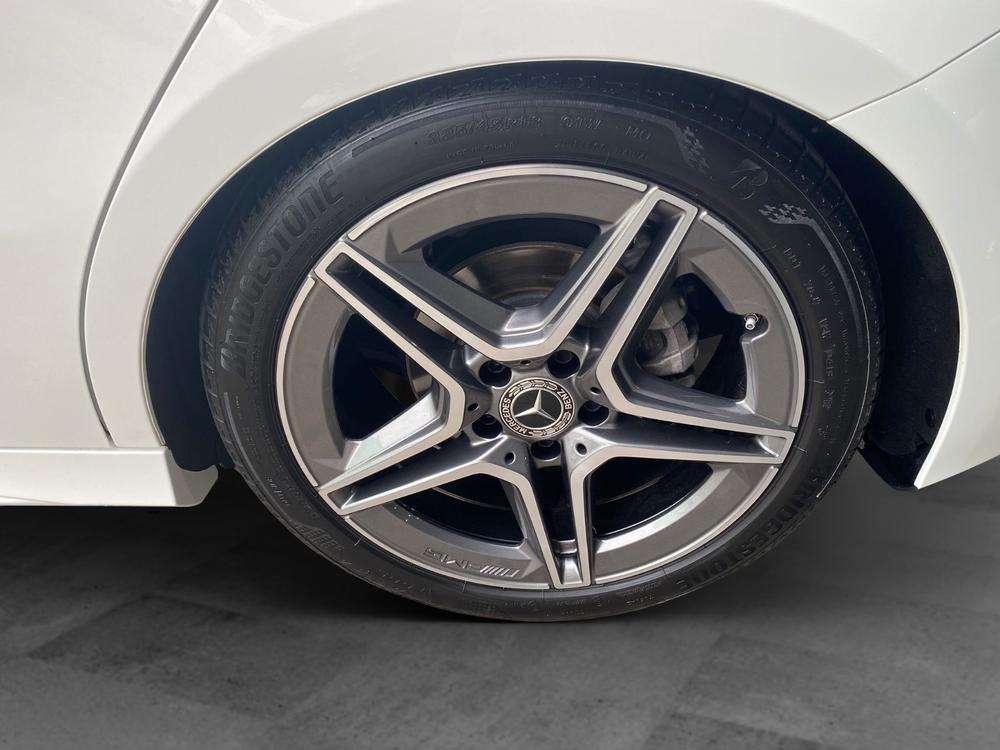Mercedes-Benz Clase A 250e AMG 2022 blanco - foto 6