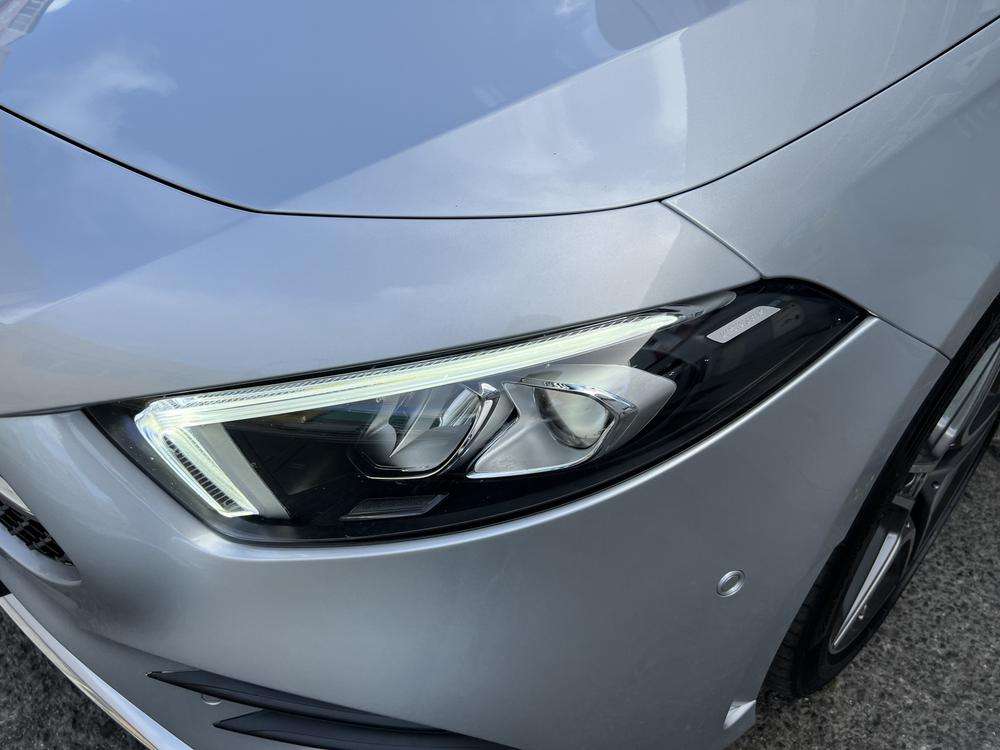 Mercedes-Benz Clase A 250e AMG 2022 plata - foto 5