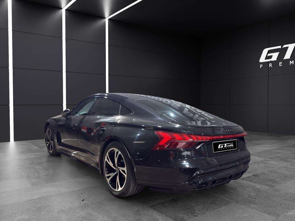 Audi E-tron GT 2022 negro - foto 3
