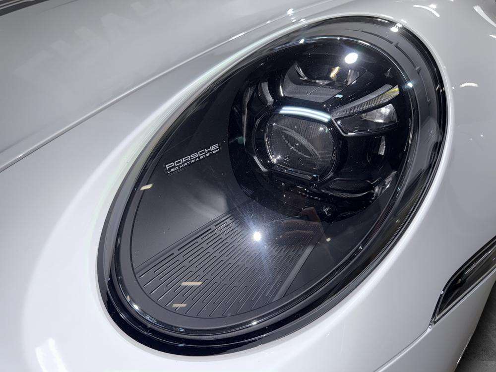 Porsche 911 GT3 2024 blanco - foto 6