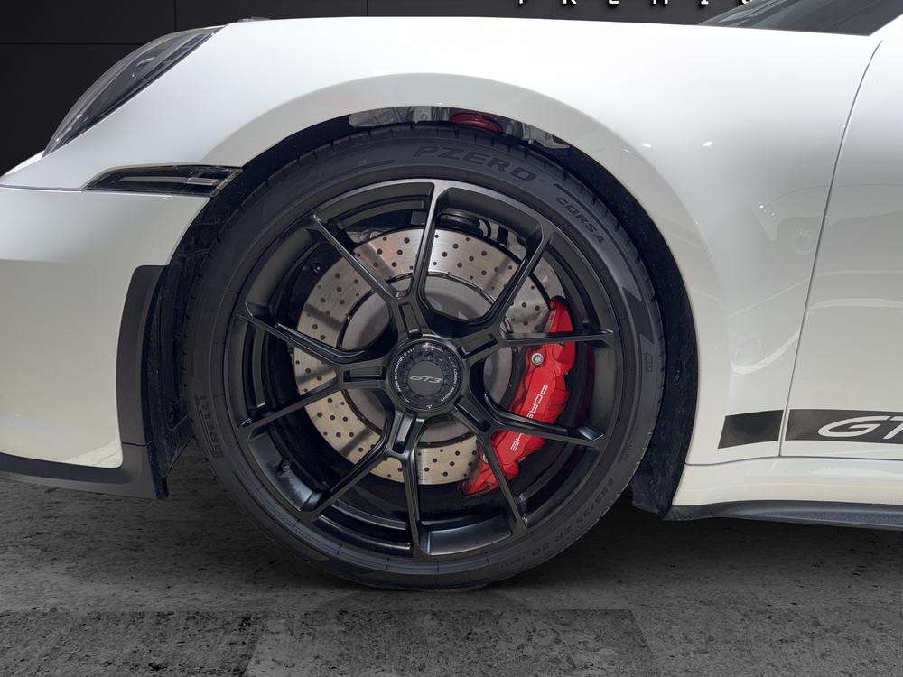 Porsche 911 GT3 2024 blanco - foto 7