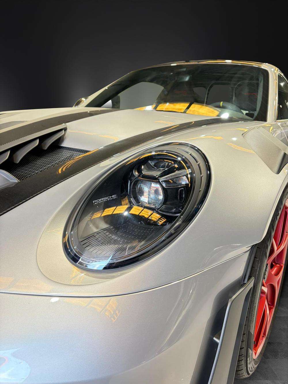 Porsche 911 GT3 RS 2025 plata - foto 6