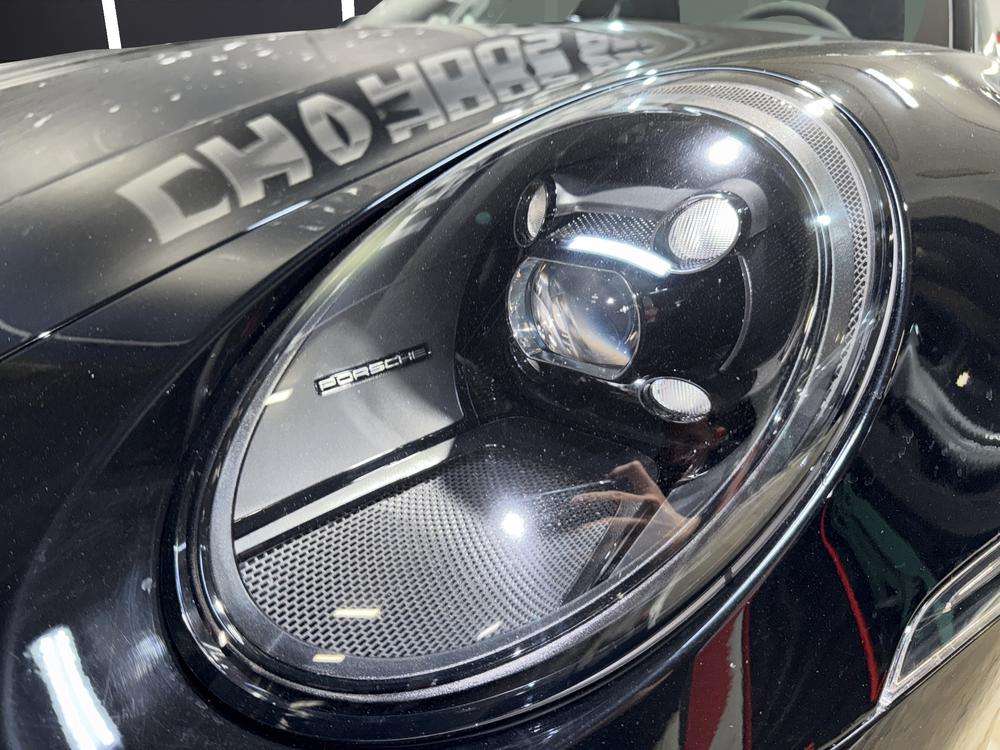 Porsche 911 Carrera 4 GTS Coupé 2022 negro - foto 6