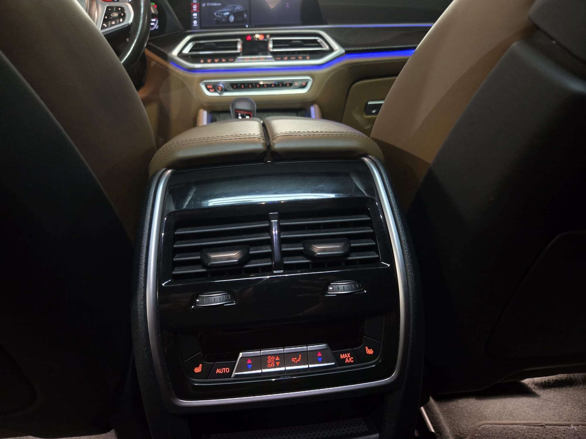 BMW X6 M Competition 2022 negro - foto 13