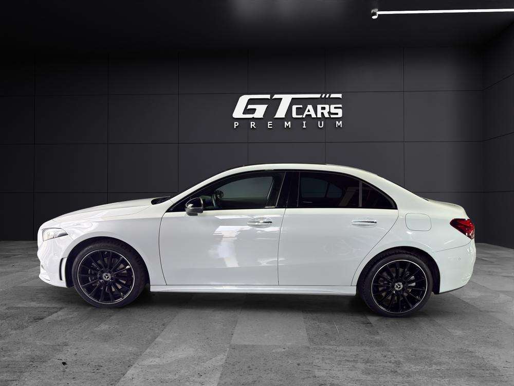 Mercedes-Benz Clase A Sedan 250e AMG 2022 blanco - foto 2