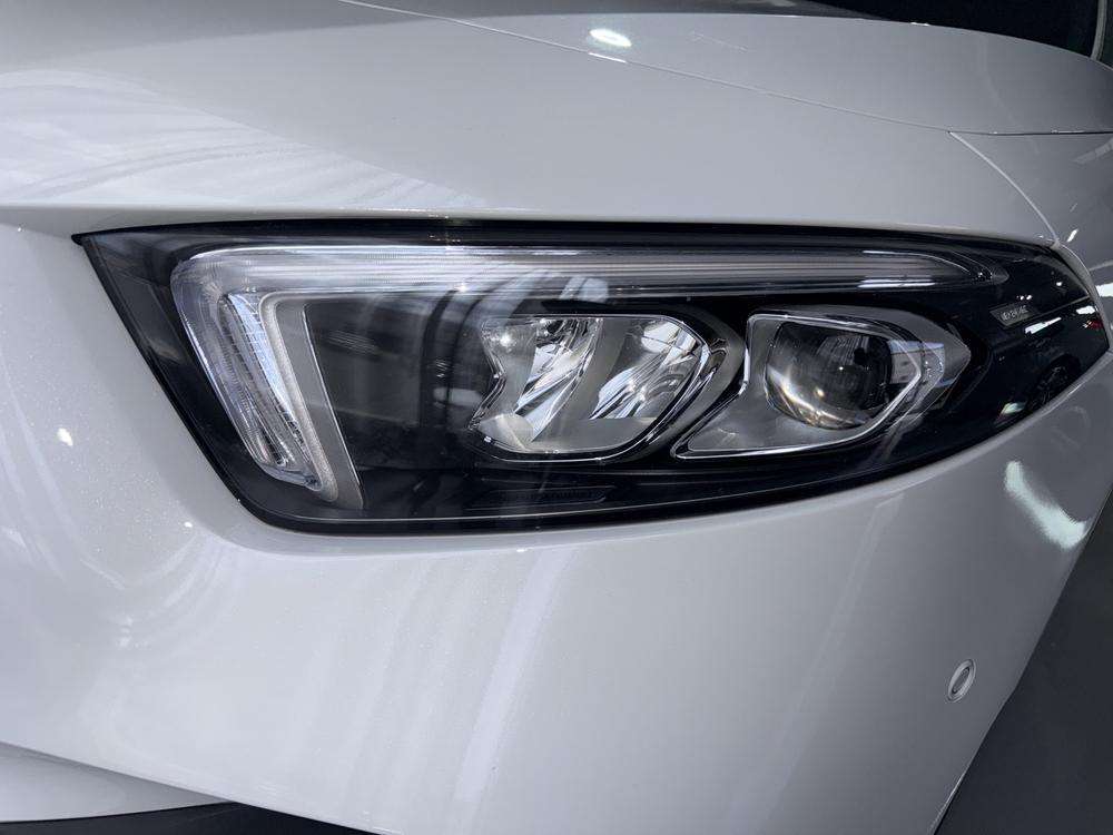 Mercedes-Benz Clase A Sedan 250e AMG 2022 blanco - foto 6