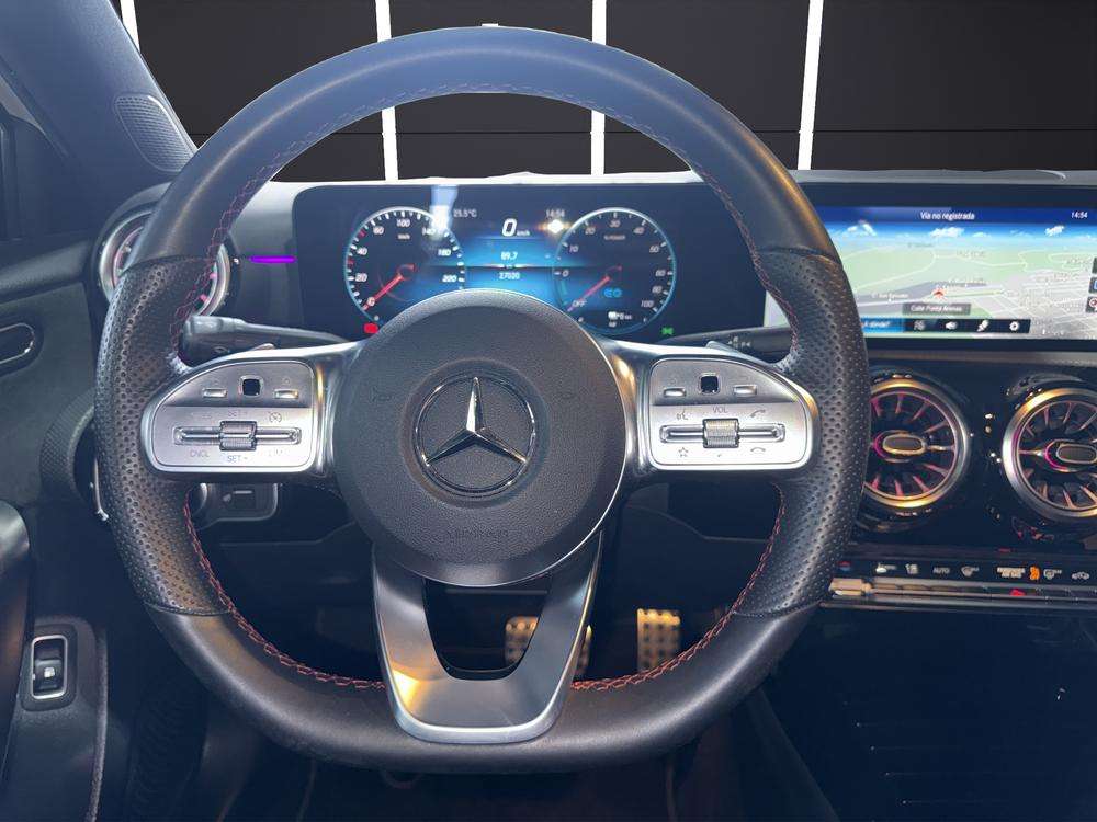 Mercedes-Benz Clase A Sedan 250e AMG 2022 blanco - foto 11