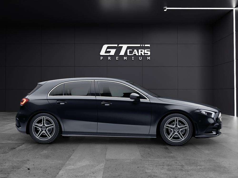 Mercedes-Benz Clase A 200 AMG 2022 negro - foto 2