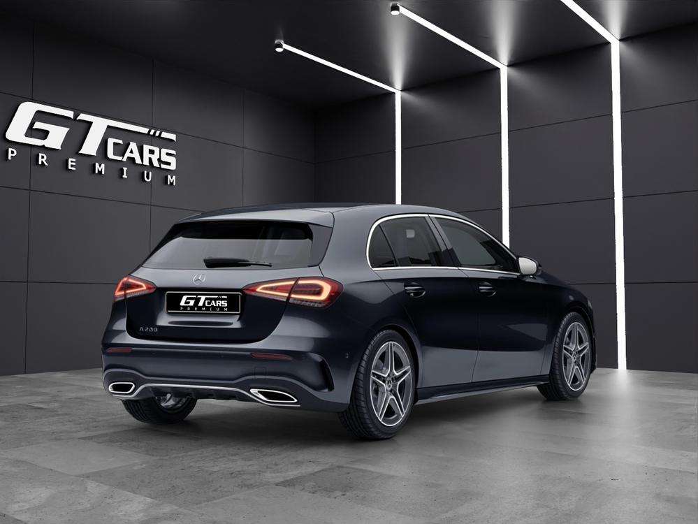 Mercedes-Benz Clase A 200 AMG 2022 negro - foto 3
