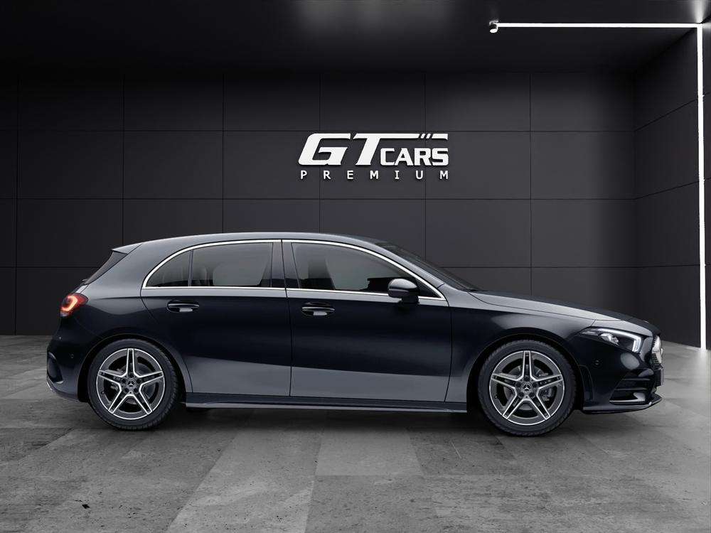 Mercedes-Benz Clase A 200 AMG 2022 negro - foto 2