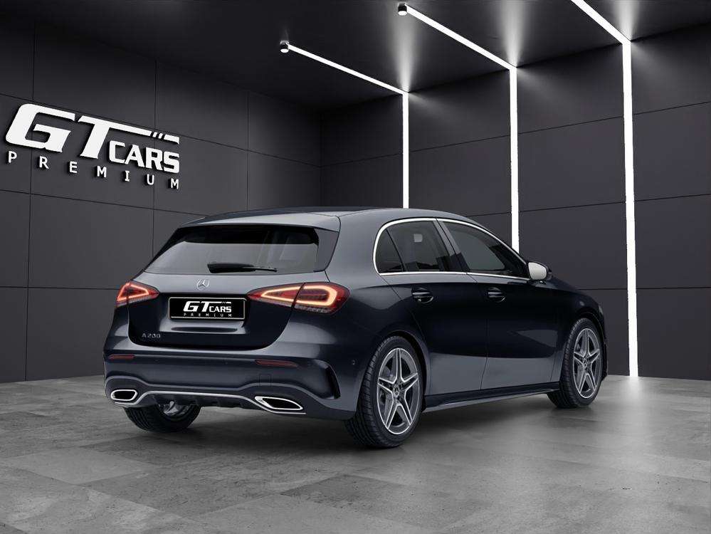 Mercedes-Benz Clase A 200 AMG 2022 negro - foto 3