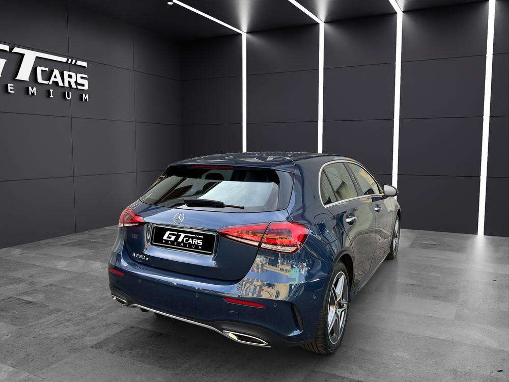 Mercedes-Benz Clase A 250e AMG 2022 azul denim - foto 3