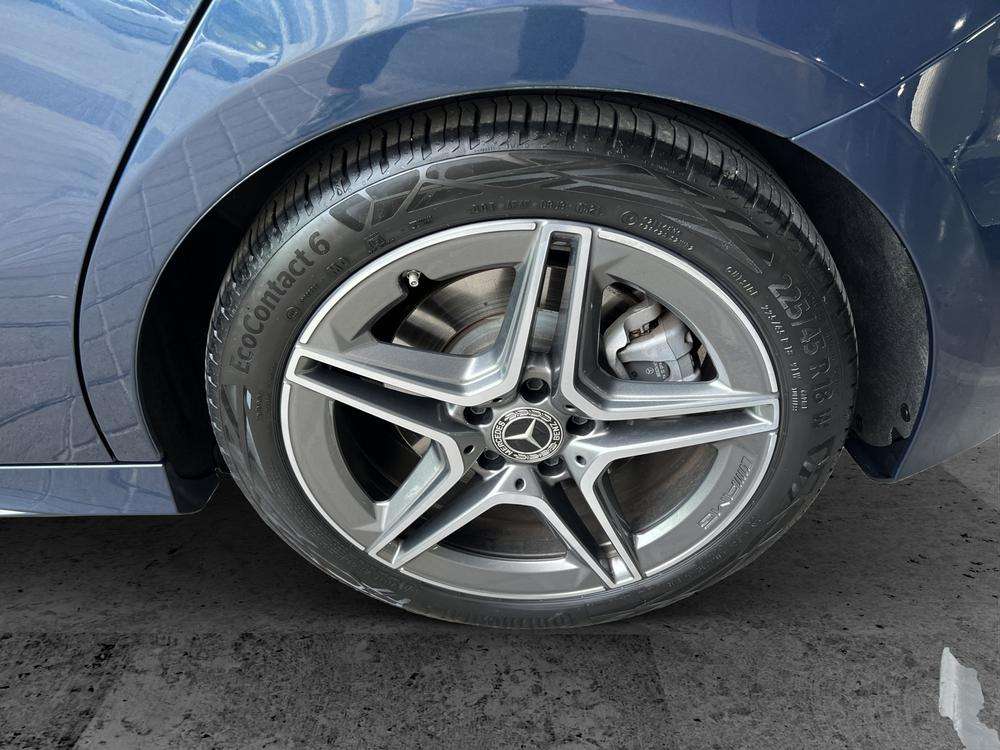 Mercedes-Benz Clase A 250e AMG 2022 azul denim - foto 6