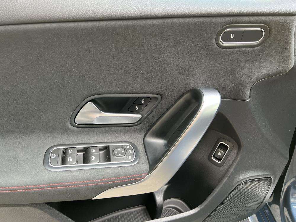 Mercedes-Benz Clase A 250e AMG 2022 azul denim - foto 15