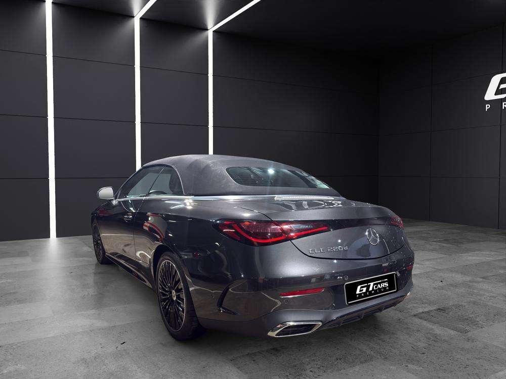 Mercedes-Benz CLE 220d AMG 2025 gris - foto 5