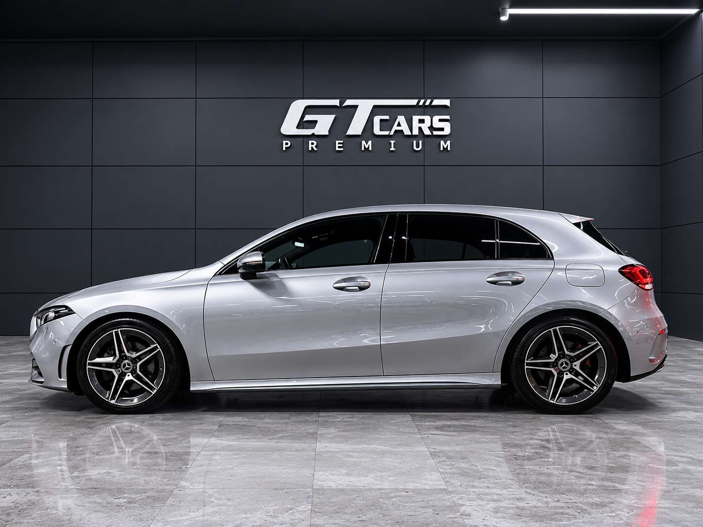 Mercedes-Benz Clase A 200 AMG 2022 plata - foto 3