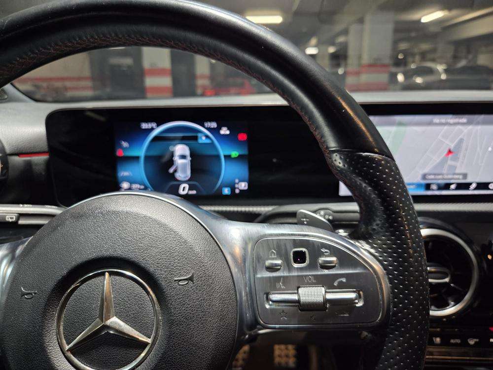 Mercedes-Benz Clase A 200 AMG 2022 negro - foto 10