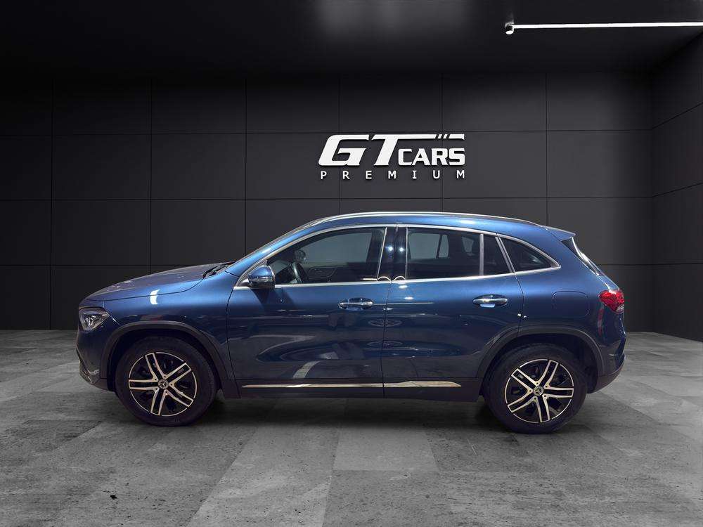 Mercedes-Benz GLA 250e Progressive 2021 azul denim - foto 2