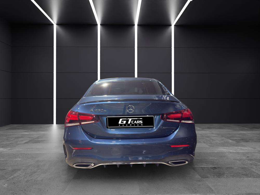Mercedes-Benz Clase A Sedan 250e AMG 2021 azul - foto 4