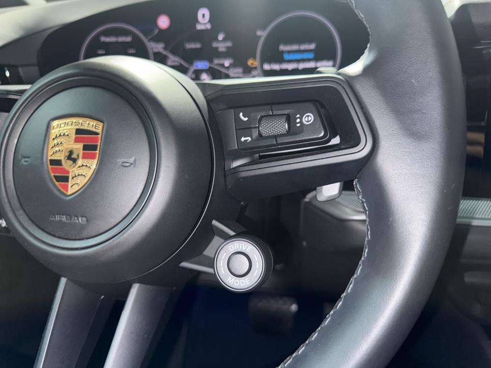 Porsche Cayenne Coupé E-Hybrid 2024 negro - foto 11