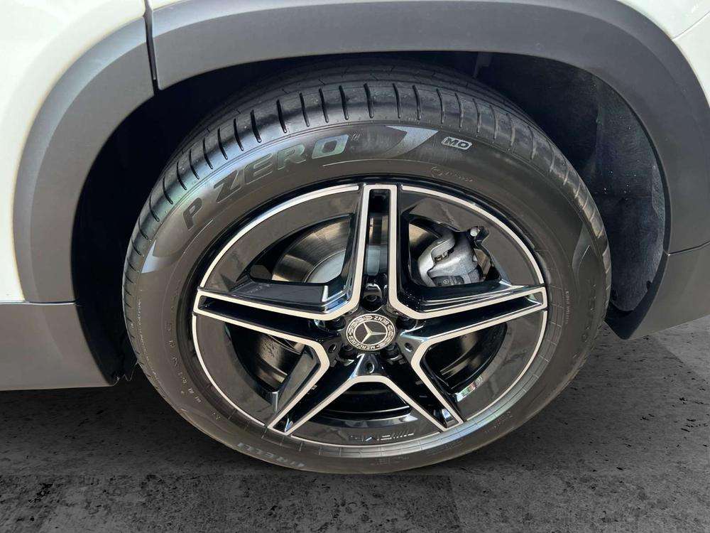 Mercedes-Benz GLB 200 AMG 2022 blanco - foto 5