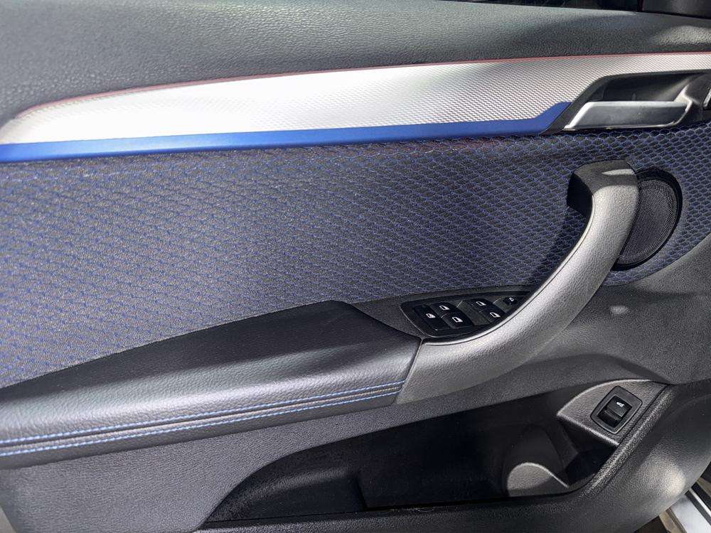 BMW X2 sDrive 16d 2020 gris - foto 14