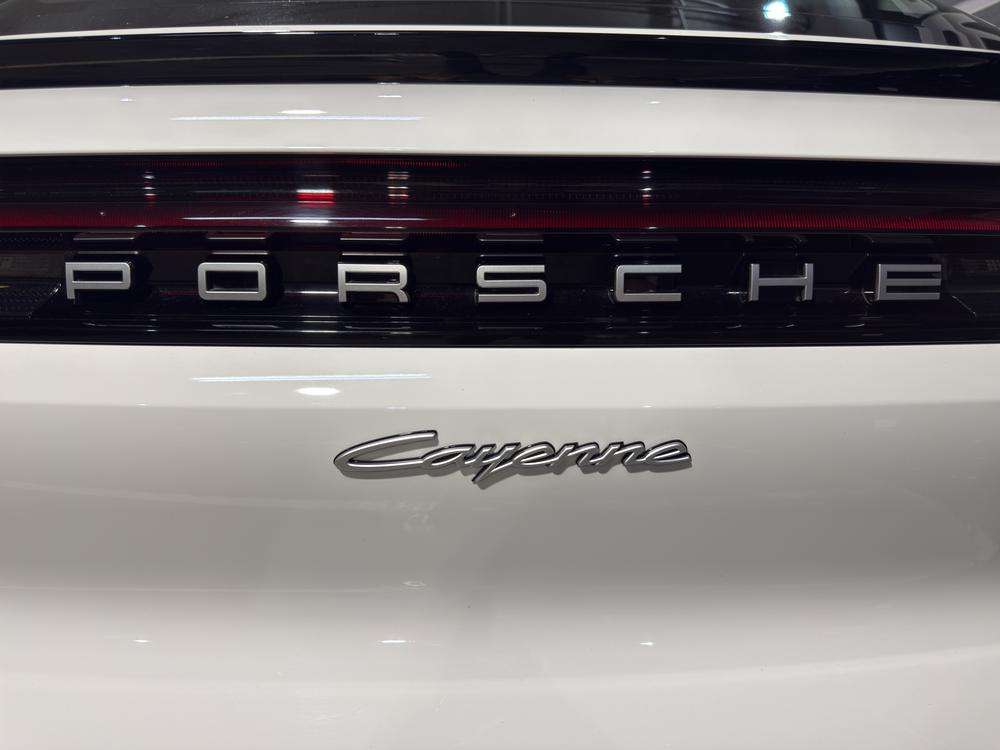 Porsche Cayenne Coupé E-Hybrid 2024 blanco - foto 8