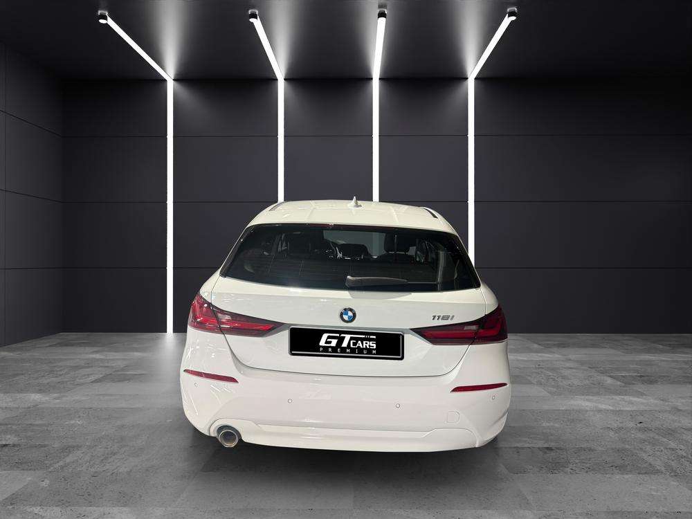 BMW Serie 1 118i 2022 blanco - foto 4