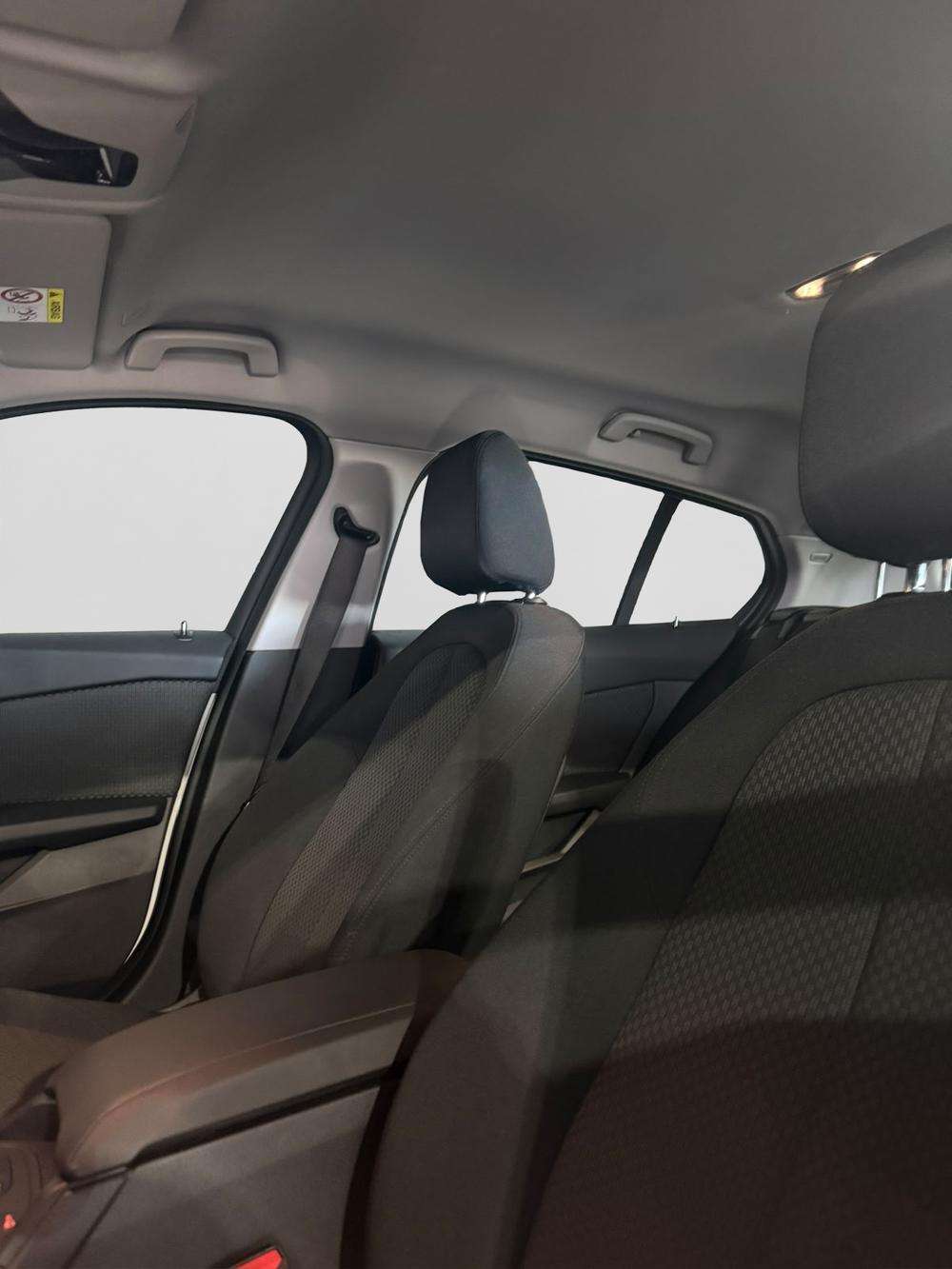 BMW Serie 1 118i 2022 blanco - foto 13