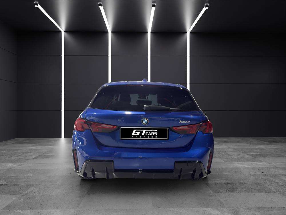 BMW Serie 1 120d 2024 azul - foto 5