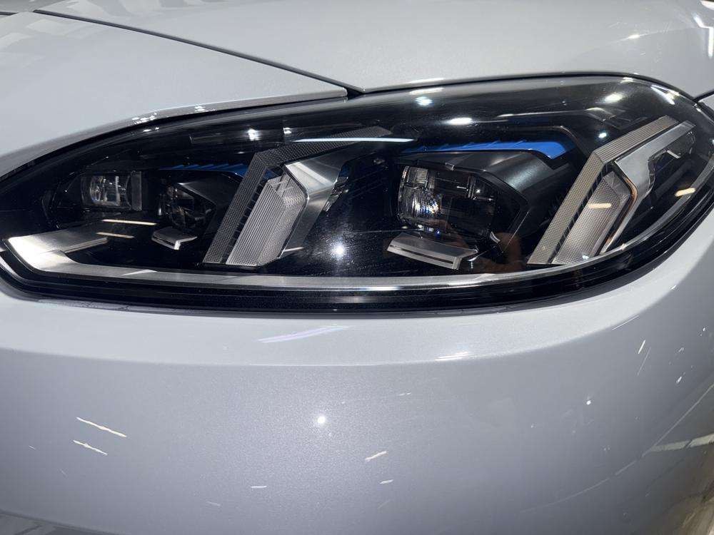 BMW Serie 1 120d 2025 gris - foto 6