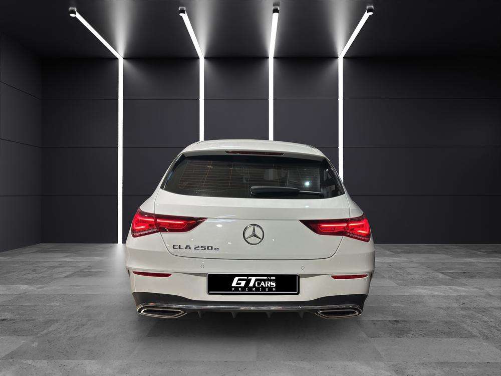 Mercedes-Benz CLA Shooting Brake 250e AMG 2021 blanco - foto 5