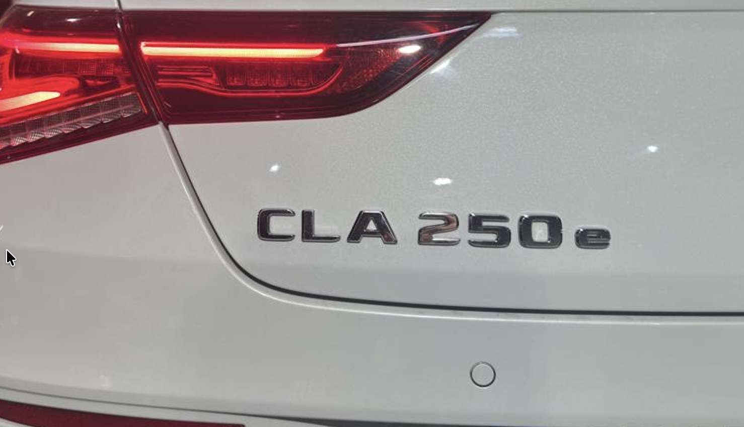 Mercedes-Benz CLA Shooting Brake 250e AMG 2021 blanco - foto 8