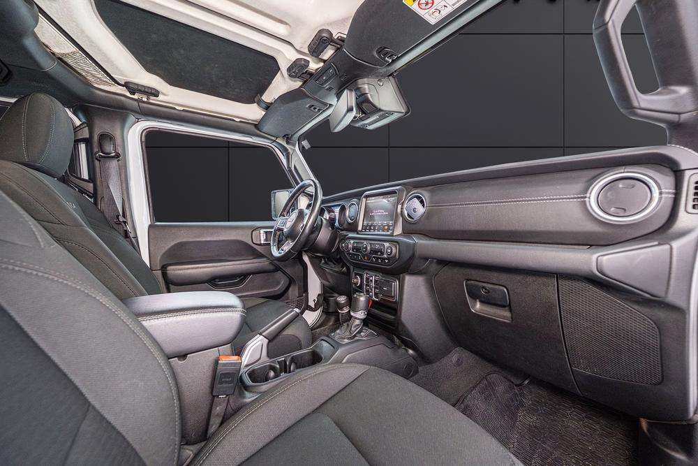 Jeep Wrangler 2.0 Sahara 8 ATX E6D PHEV 2022 blanco - foto 5