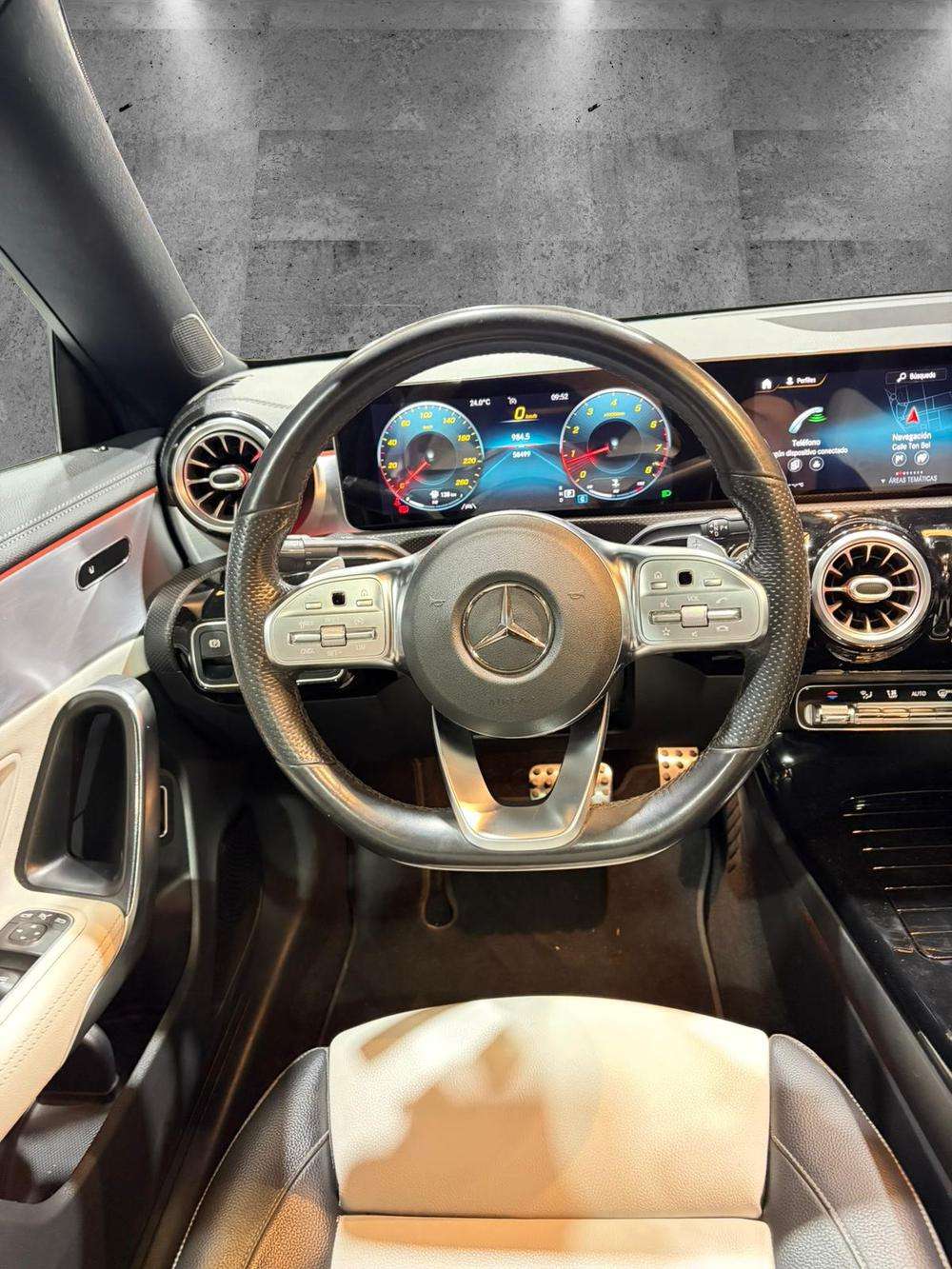 Mercedes-Benz CLA 200 AMG 2020 gris montaña - foto 9