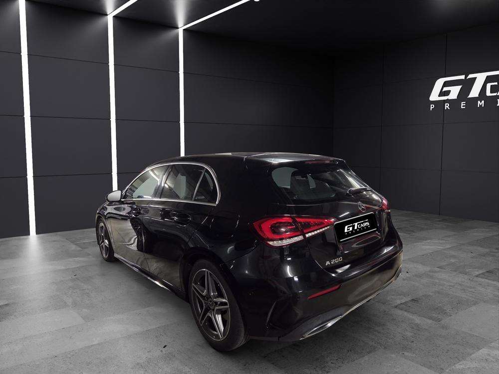 Mercedes-Benz Clase A 200 AMG 2022 negro - foto 3