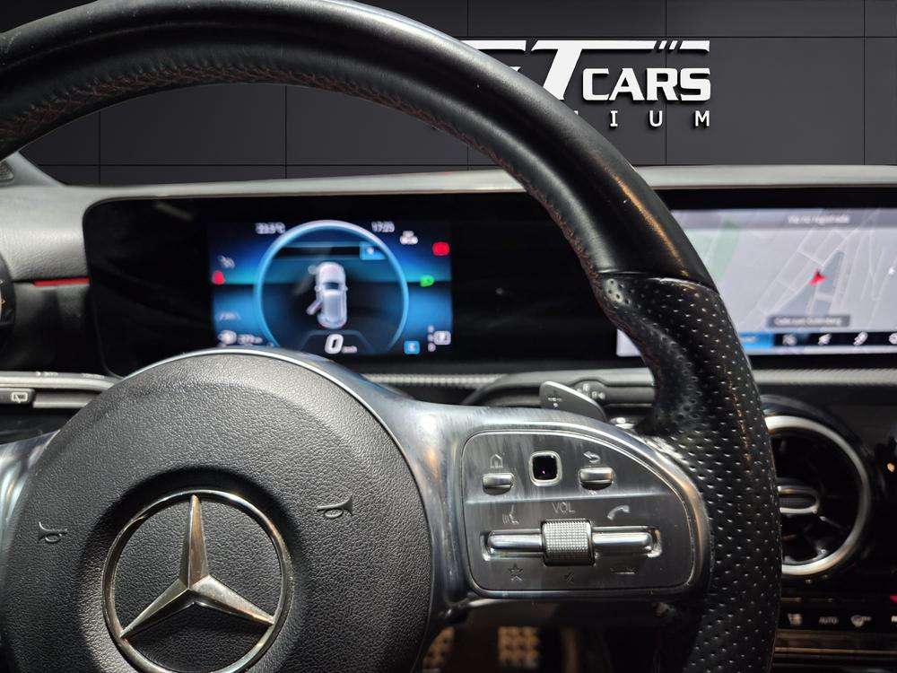 Mercedes-Benz Clase A 200 AMG 2022 negro - foto 12