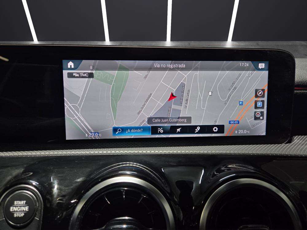 Mercedes-Benz Clase A 200 AMG 2022 negro - foto 13