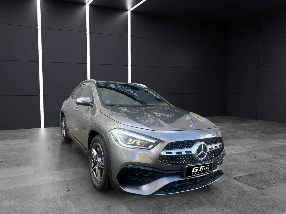Mercedes-Benz GLA 250e AMG 2022 gris montaña - foto 4