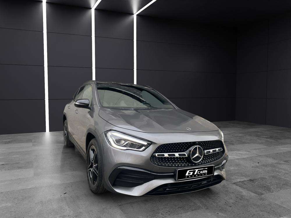 Mercedes-Benz GLA 200 AMG 2022 gris montaña - foto 3
