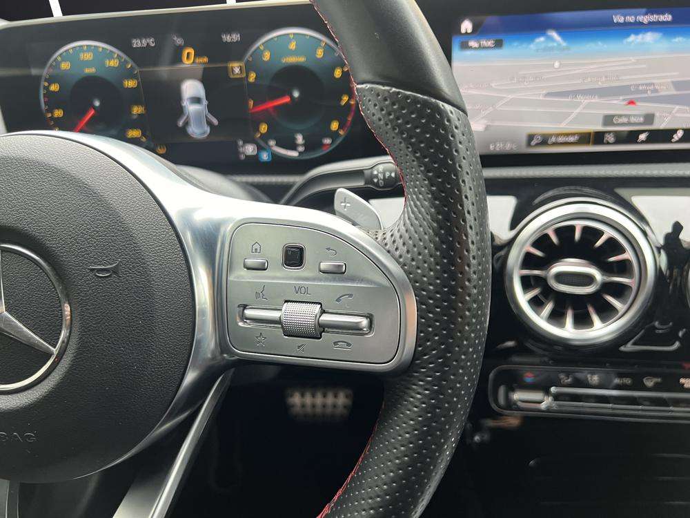 Mercedes-Benz Clase A 200 AMG 2022 blanco - foto 11