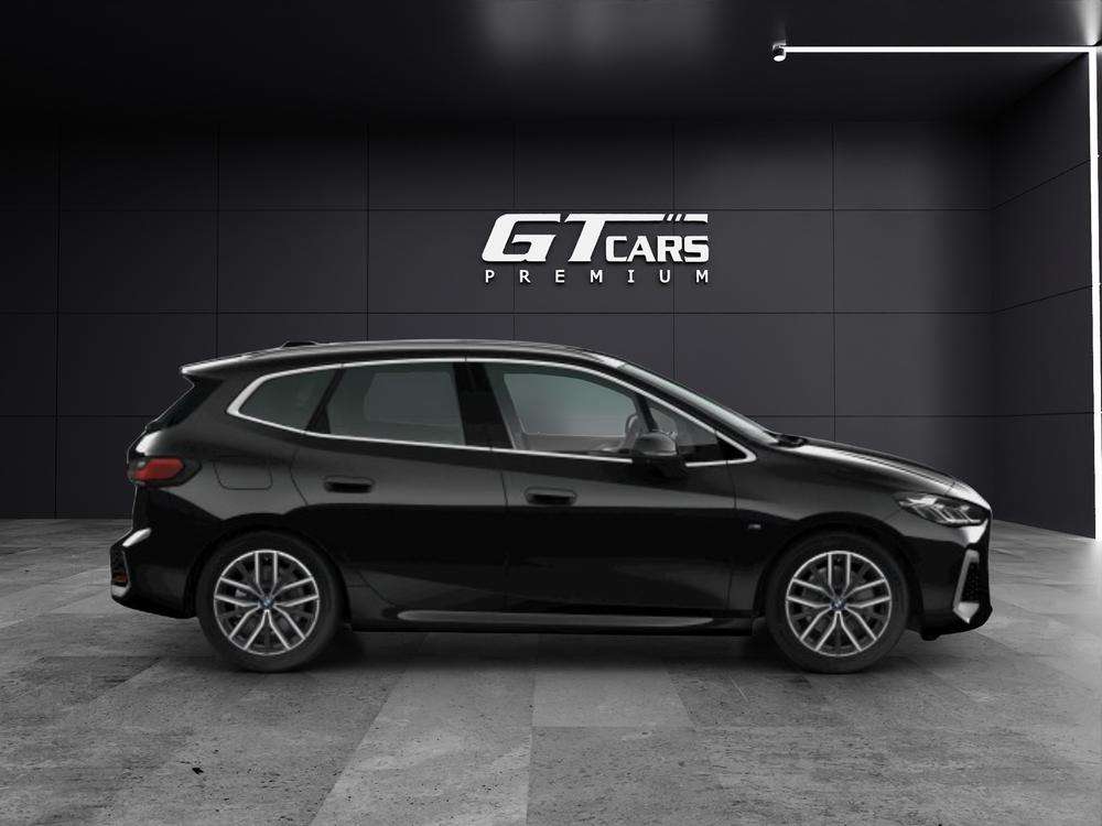 BMW Serie 2 218i Active Tourer 2022 negro - foto 2