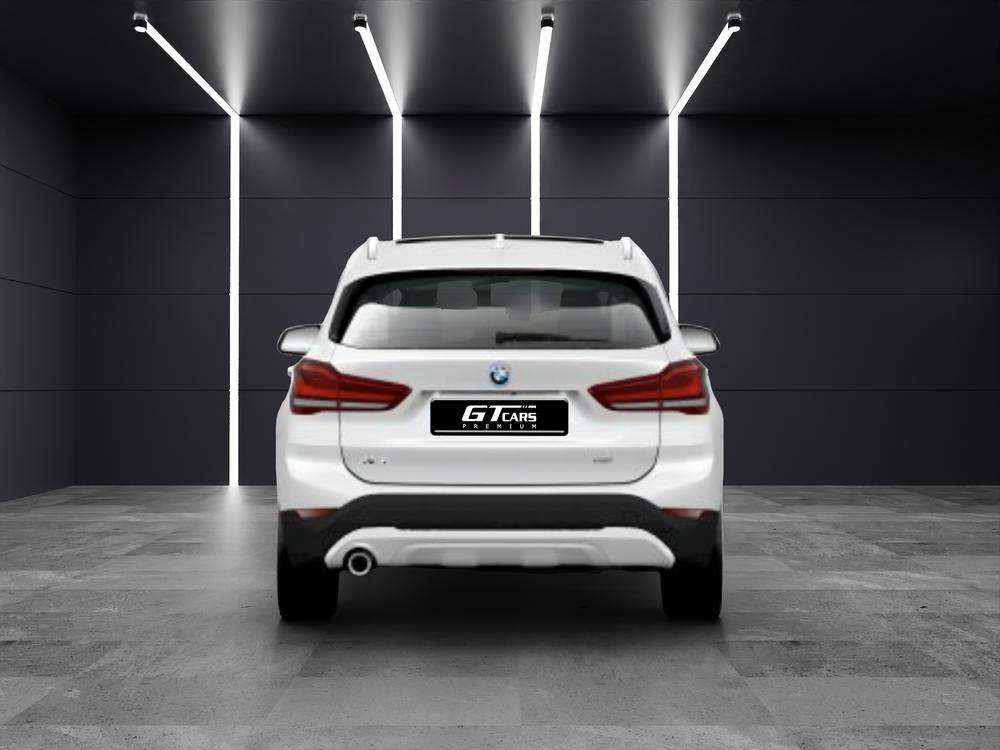 BMW X1 xDrive25e 2022 blanco - foto 5