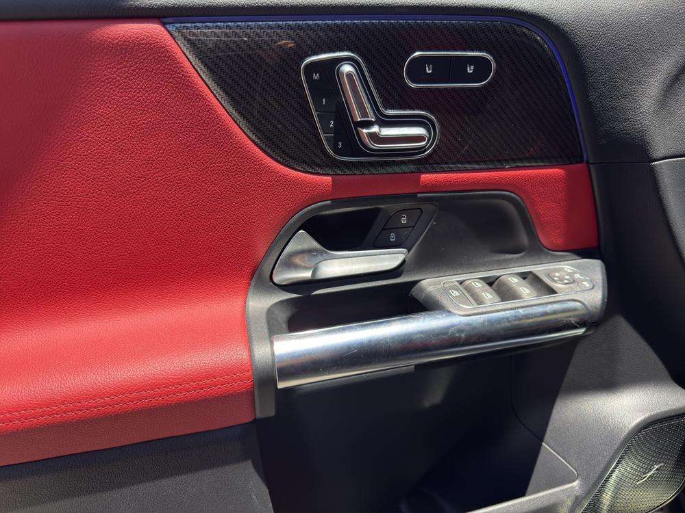 Mercedes-Benz GLA 45 S AMG 2023 negro - foto 15