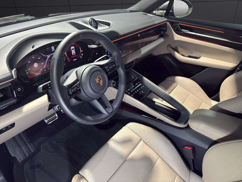 Porsche Macan 4 2024 gris - foto 8
