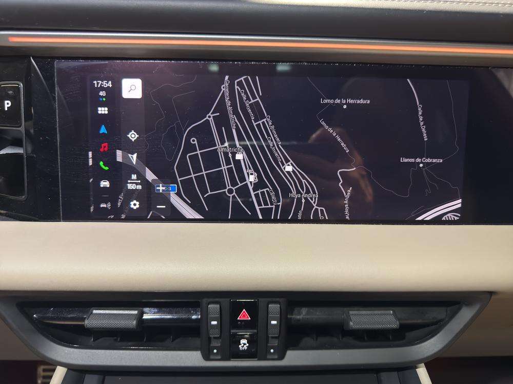 Porsche Macan 4 2024 gris - foto 13