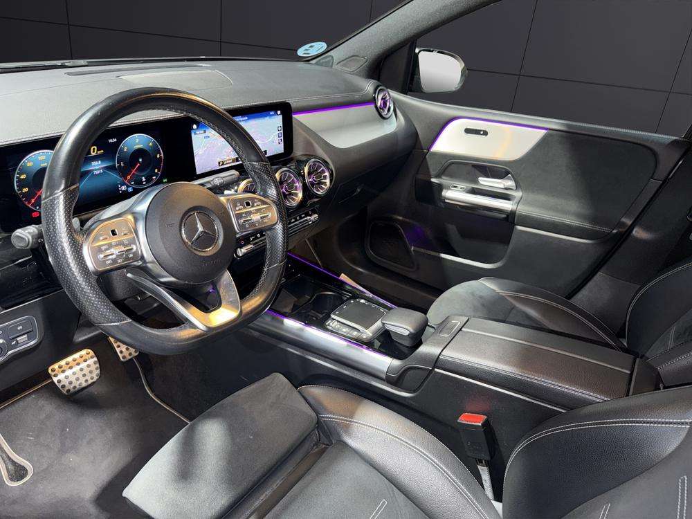 Mercedes-Benz Clase B 200D AMG 2022 gris montaña - foto 9