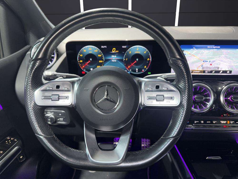 Mercedes-Benz Clase B 200D AMG 2022 gris montaña - foto 11